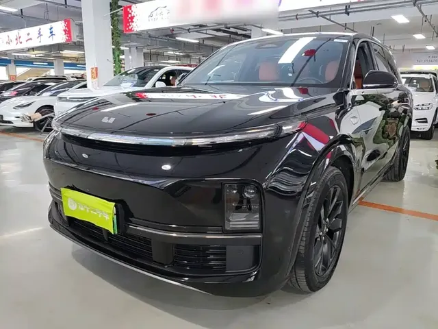 Li Auto Li L8 2023 Pro