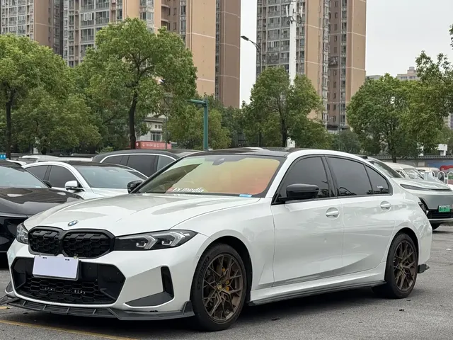 BMW 3 Series 2024 325Li M Sport Shadowline Package