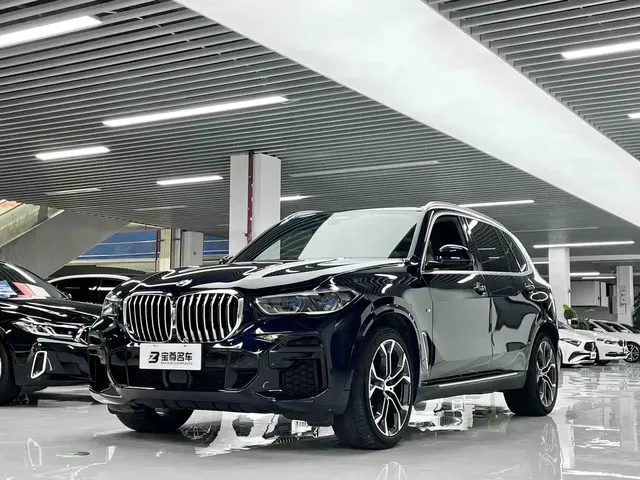 BMW X5 2022 Facelift xDrive 40Li Premium M Sport Package