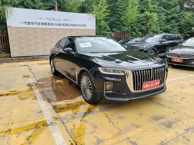 Hongqi H9 2023 Model 2.0T Smart Connect Flagship Edition