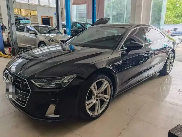 Audi A7L 2024 45TFSI quattro S-line Vision Edition Black Package