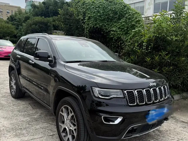 Jeep Grand Cherokee (Import) 2020 3.0L Elite Navigation Edition