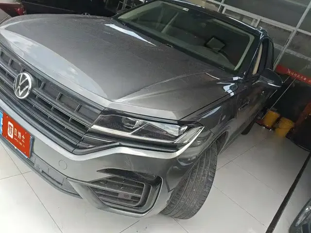 Volkswagen Touareg 2021 2.0TSI R-Line