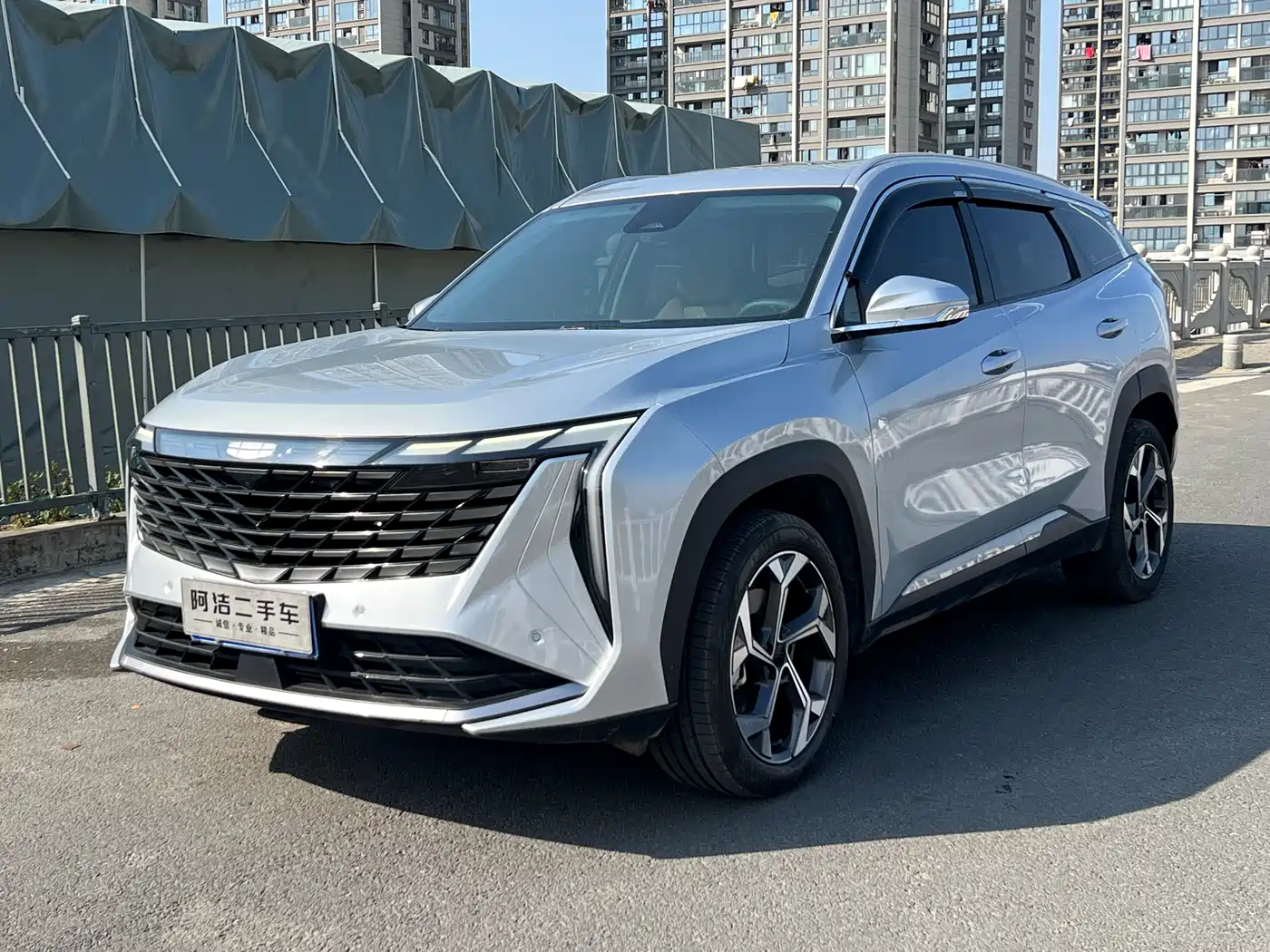Geely Boyue L 2023 1.5TD DCT Premium