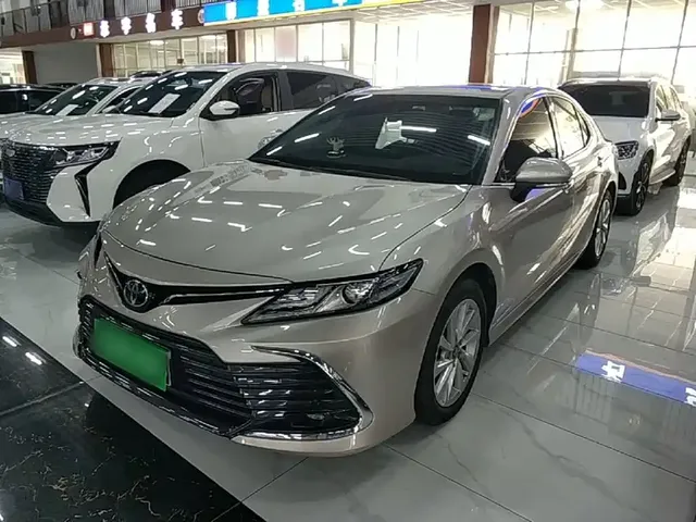 Toyota Camry 2021 2.0G Luxury Edition