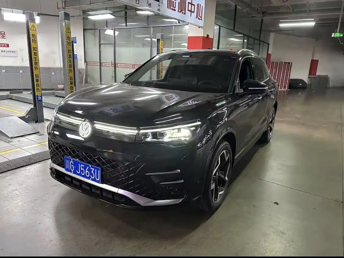 Volkswagen Tiguan L 2026 PRO 380TSI FWD R-Line Smart Leader Edition