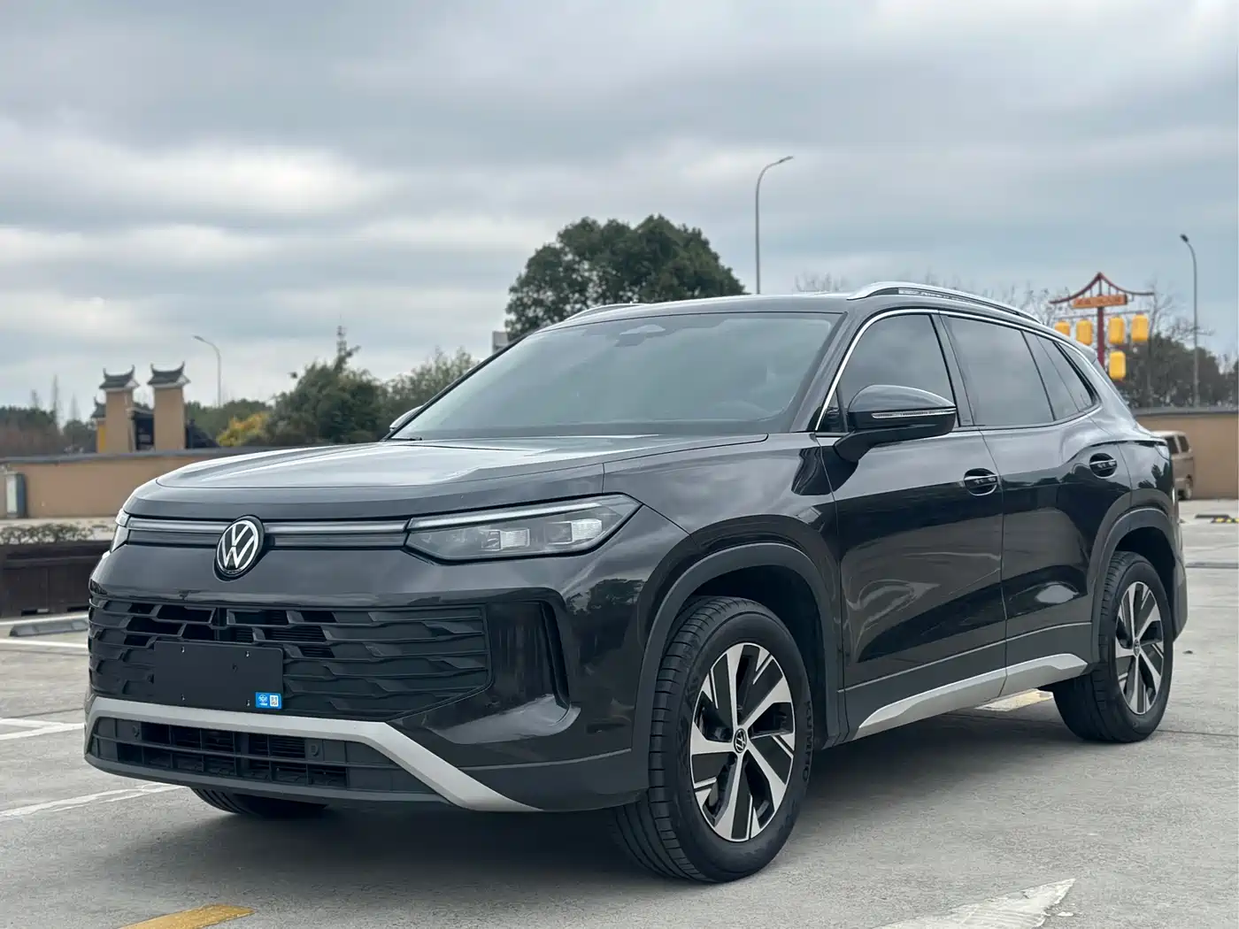 Volkswagen Tayron 2025 Model Tayron L 380TSI 4WD Luxury Easy Package