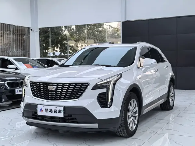 Cadillac XT4 2021 28T FWD Luxury Edition