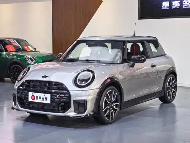 MINI MINI, 2026