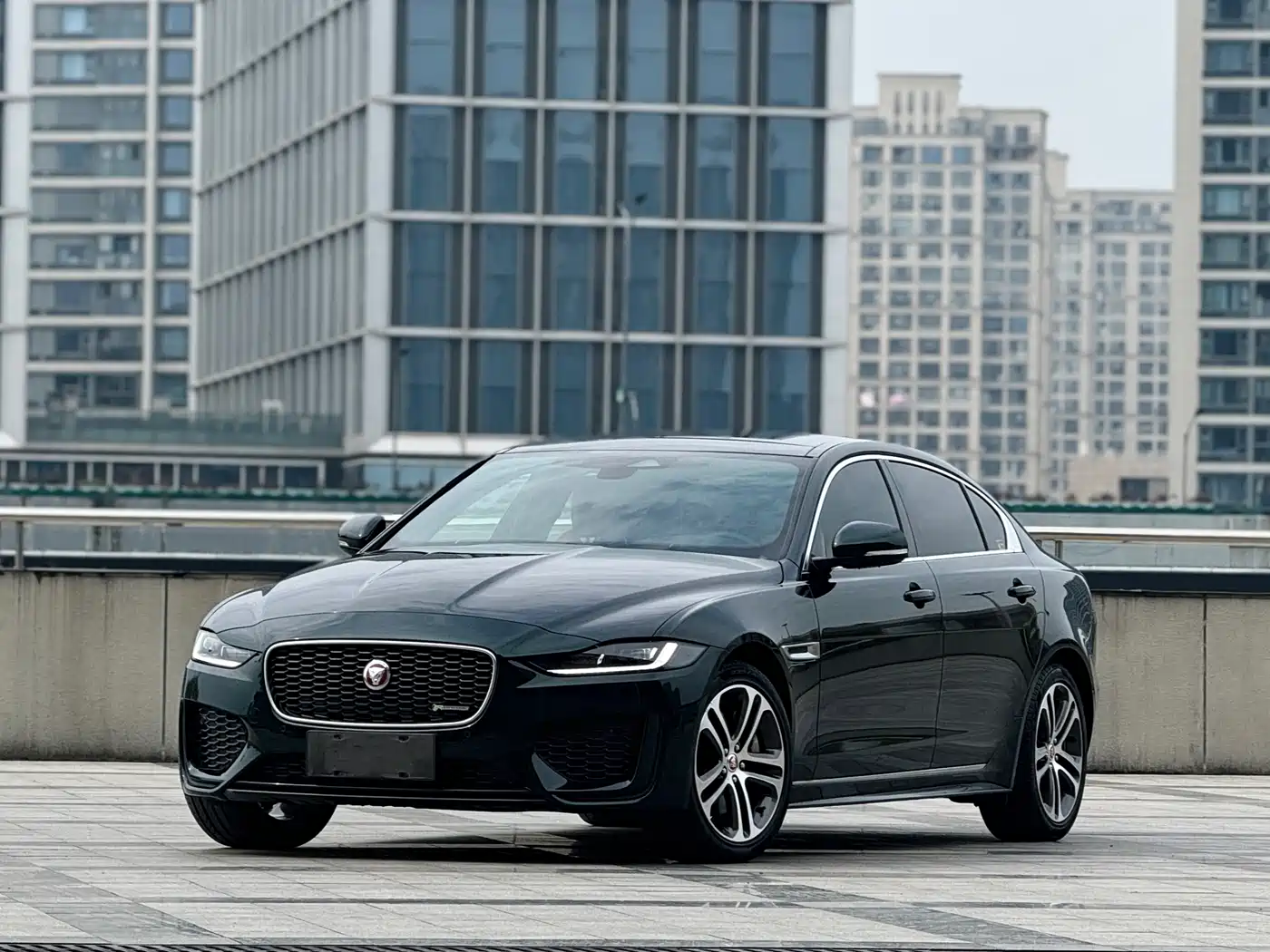 Jaguar XEL 2022 2.0T 250PS R-DYNAMIC S Progressive Sport Edition