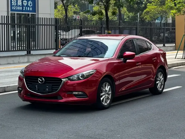 Mazda 3 Axela 2017 Sedan 1.5L Automatic Comfort China V