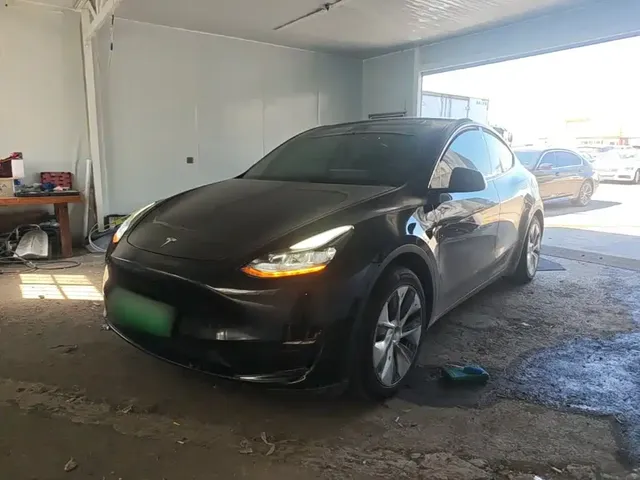 Tesla Model Y 2022 Facelift Rear-Wheel Drive Version