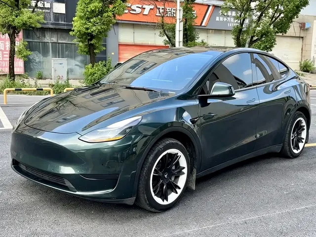 Tesla Model Y 2022 Facelift Rear-Wheel Drive Version
