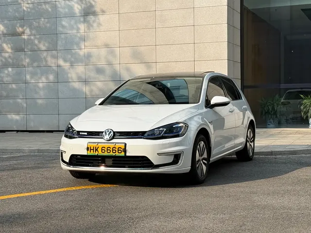 Volkswagen Golf Electric 2020 Chi