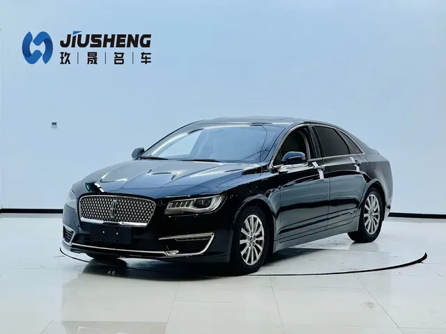 Lincoln MKZ 2018 2.0T Premium Edition