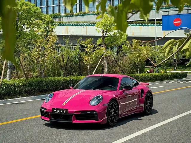 Porsche 911 2021 Turbo S 3.7T Porsche China 20th Anniversary Edition