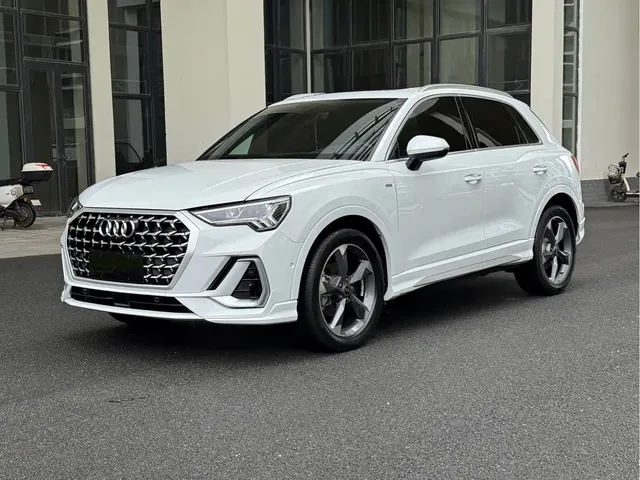 Audi Q3 2024 35 TFSI Fashion Sport
