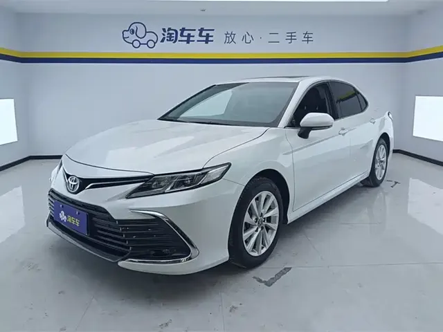 Toyota Camry 2022 2.0GVP Leading Edition