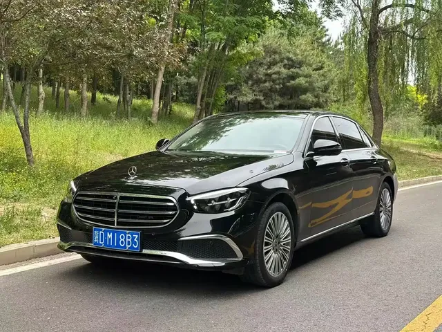 Mercedes-Benz E-Class 2023 E 300 L Fashion