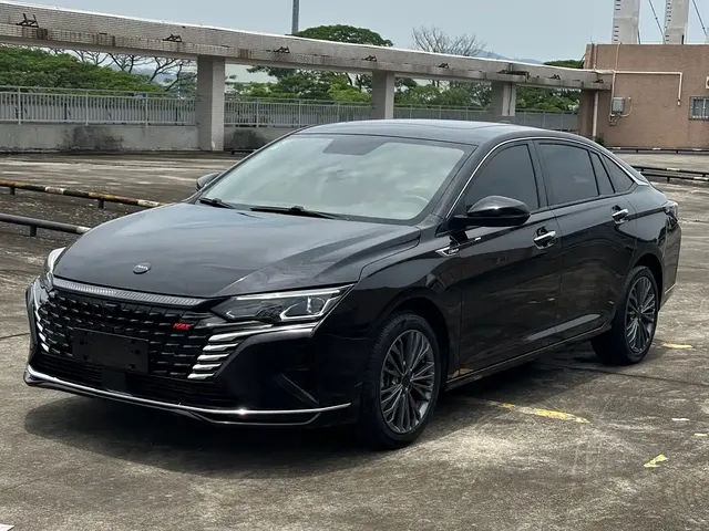 Dongfeng Aeolus Yixuan MAX 2021 1.5T Super Cool Dad Edition