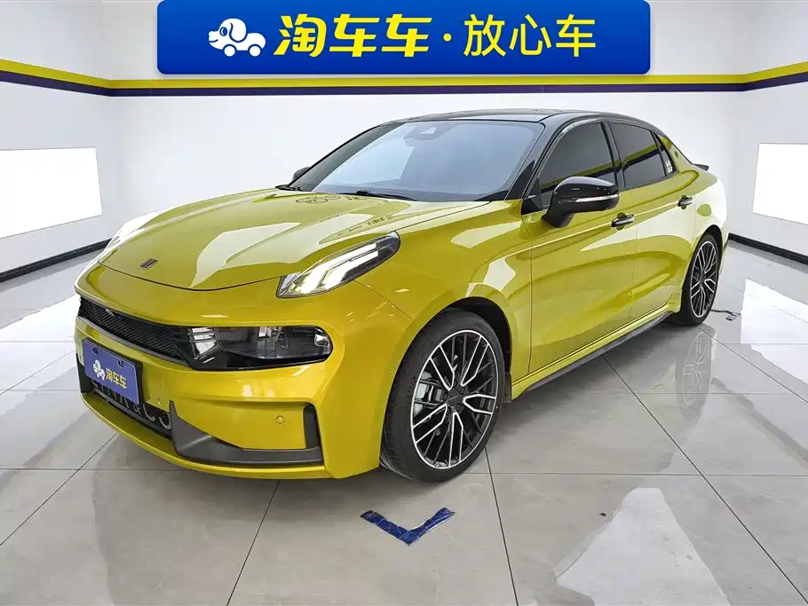 Lynk & Co 03 2021 03+ 2.0TD Auto Wind Rider Edition