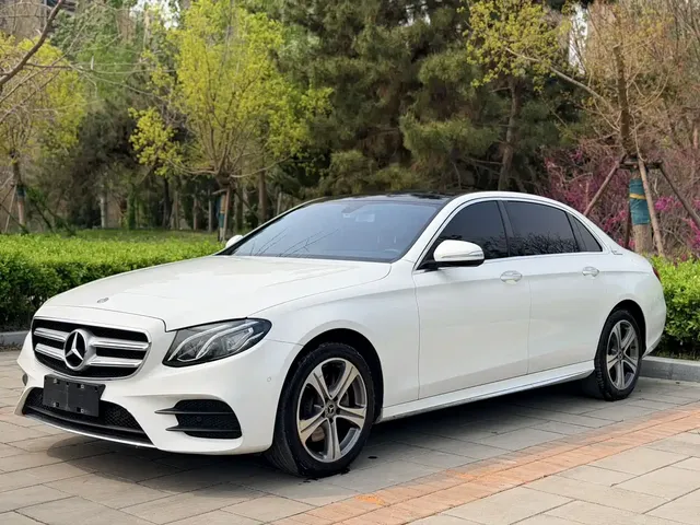 Mercedes-Benz E-Class 2019 E 200 L Sport