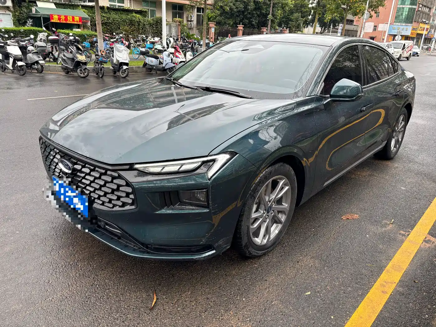 Ford Mondeo 2023 EcoBoost 180 Luxury