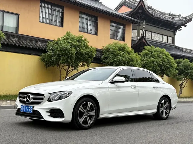 Mercedes-Benz E-Class 2016 E 200 L Sport Type