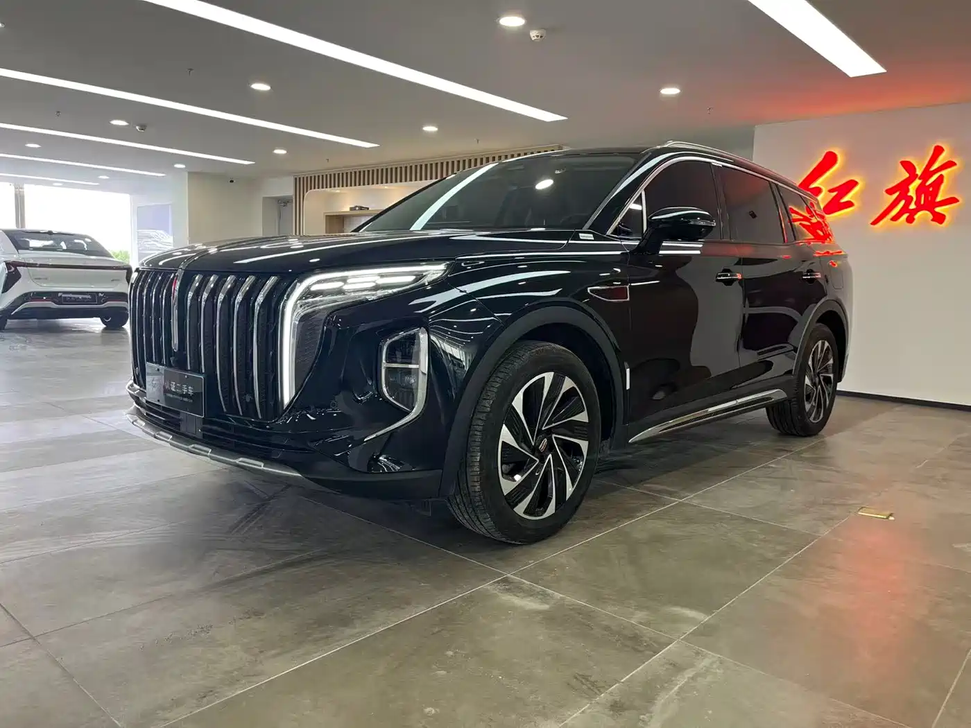 Hongqi HS7 PHEV 2024 2.0T PHEV 4WD Flagship Edition 6-seater