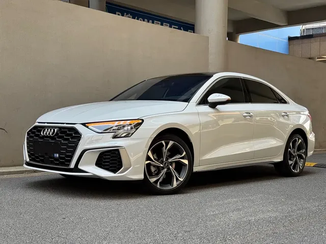 Audi A3 2023 Facelift A3L Limousine 35 TFSI Fashion Sport