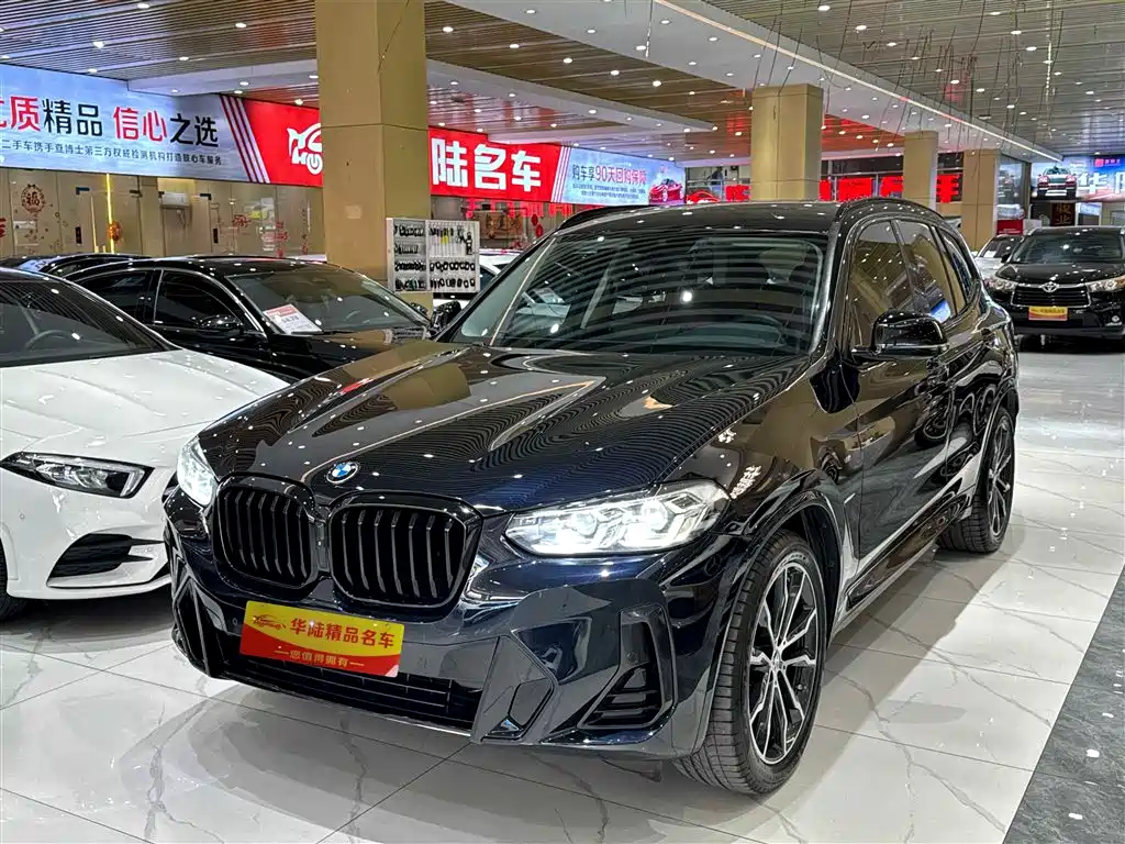 BMW X3 2022 xDrive30i Leading M Night Package