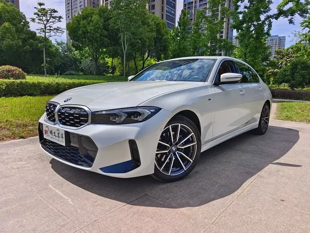 BMW 3 Series 2024 325Li M Sport Package