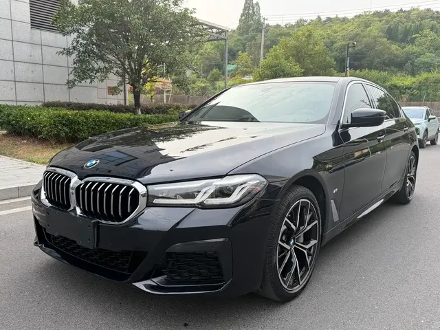 BMW 5 Series 2022 530Li Exclusive M Sport Package