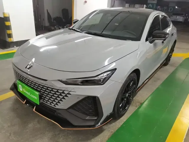 Changan UNI-V 2022 2.0T Speed Leader Edition