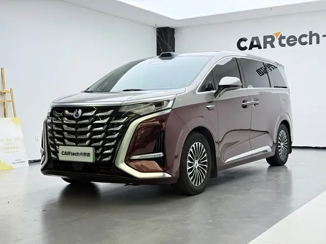 Denza D9 2025 DM-i Smart Drive Edition 1020 AWD Premium