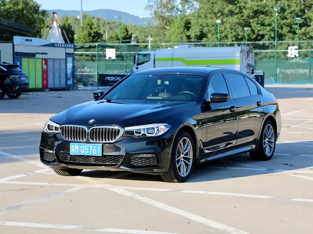 BMW 5 Series 2019 525Li M Sport Package