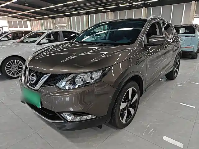 Nissan Qashqai 2017 2.0L CVT Luxury Edition (China V)