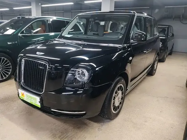 LEVC TX 2023 TX5 Extended Range Travel Edition