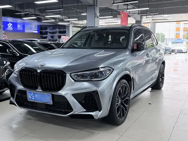 BMW X5 2023 xDrive 30Li Premium M Sport Black Night Package