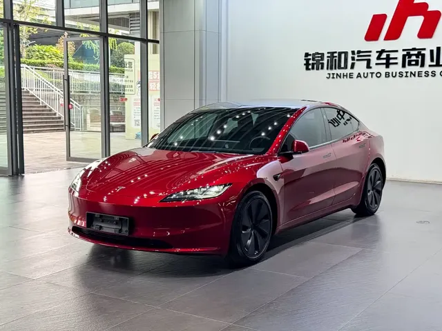 Tesla Model 3 2023 Long Range All-Wheel Drive