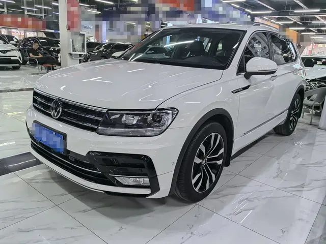 Volkswagen Tiguan L 2021 330TSI Automatic 2WD R-Line Premium