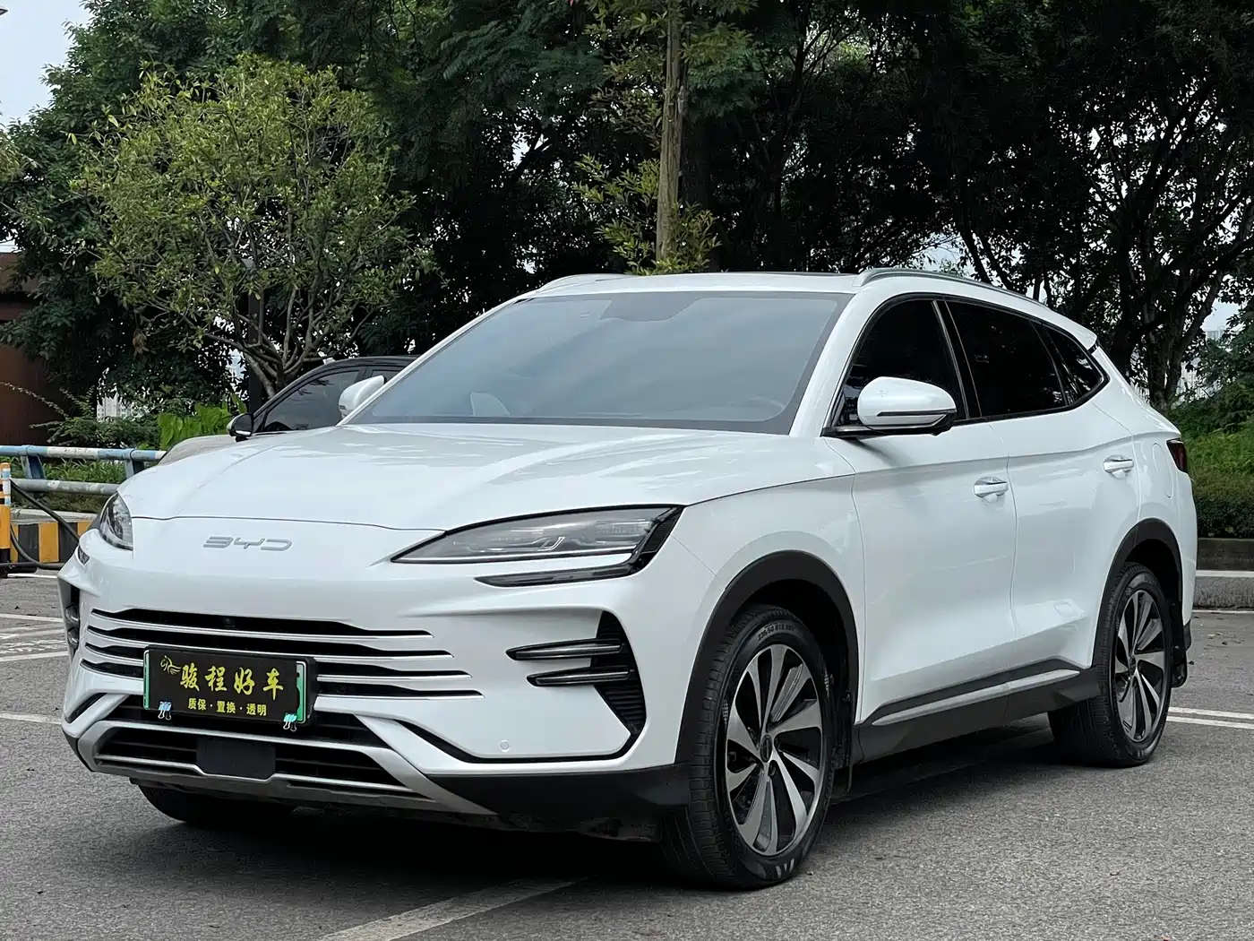 BYD Song PLUS PHEV 2023 Champion Edition DM-i 110KM Flagship