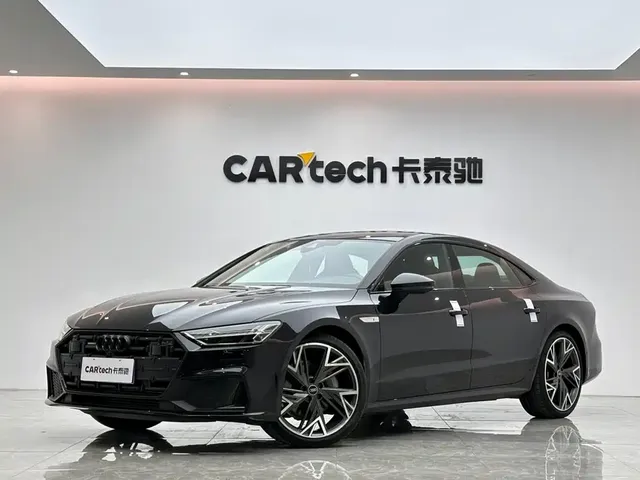 Audi A7L 2023 45 TFSI quattro S-line Black Warrior Edition