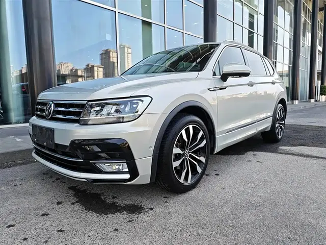 Volkswagen Tiguan L 2021 330TSI Automatic 2WD R-Line Premium