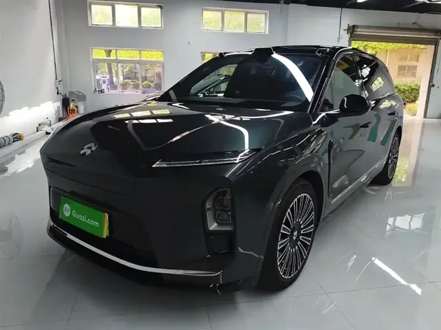 NIO ES8 2025 Model 6-Seat Executive Luxury Edition