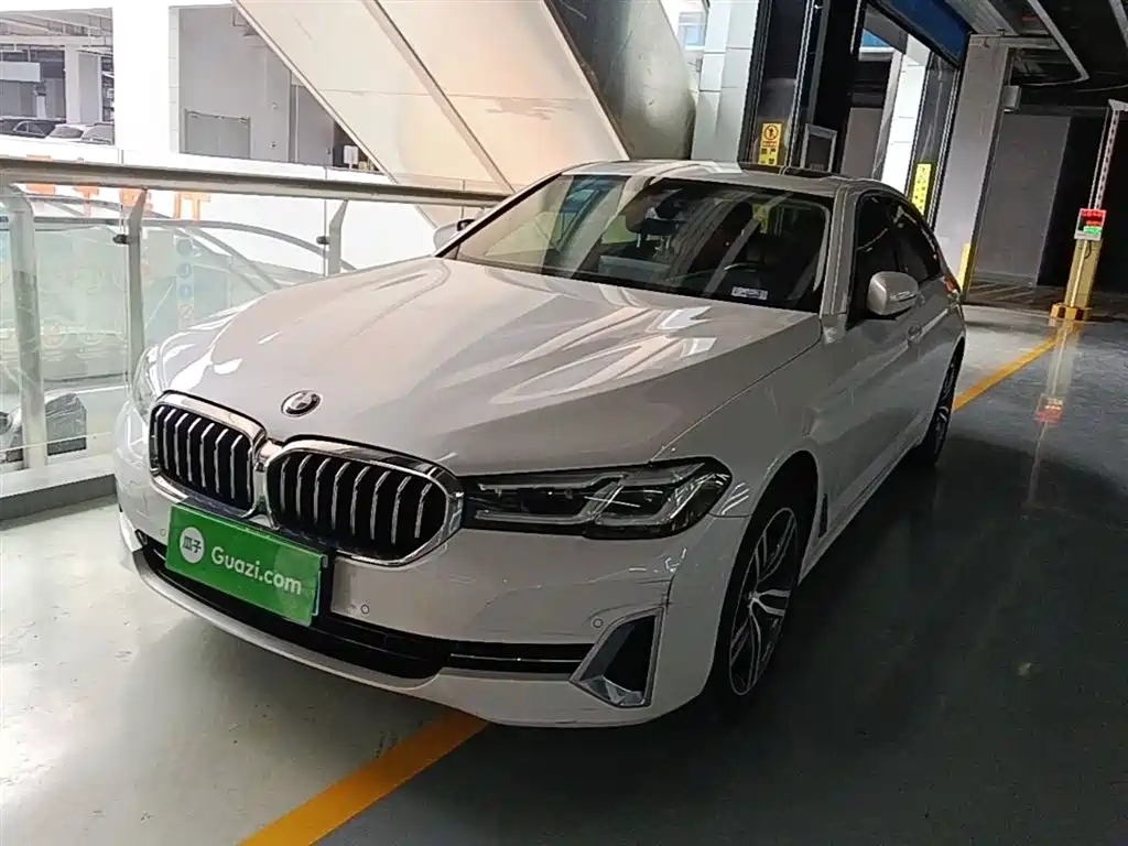 BMW 5 Series 2022 Facelift 530Li Leading Luxury Package