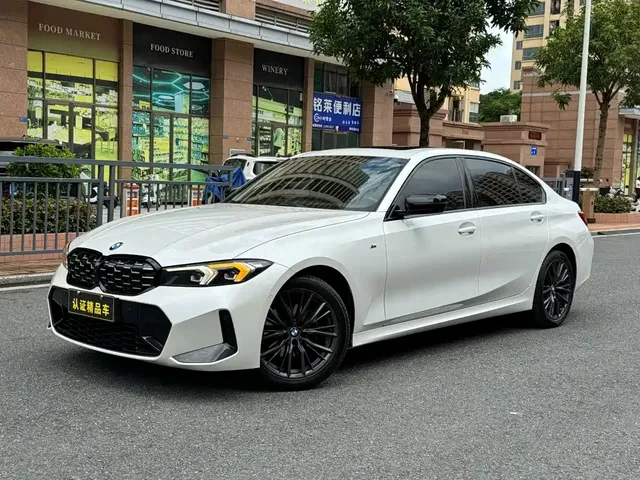 BMW 3 Series 2023 325Li M Sport Black Night Package