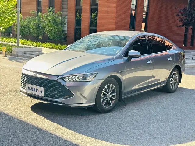 BYD Qin PLUS 2024 Glory Edition DM-i 55KM Leading