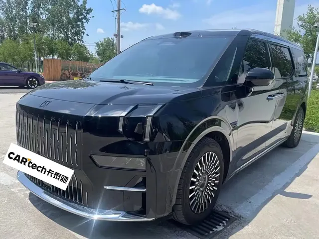 ZEEKR 009 2024 7-Seat Aisle Version 108kWh