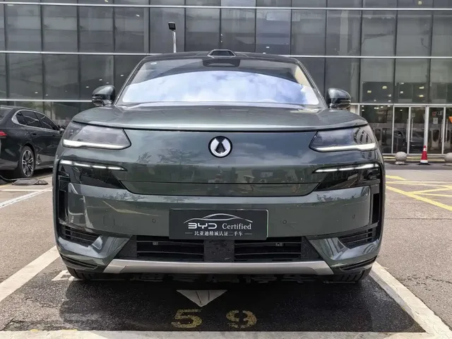 Denza N9 2025 Model Prestige Edition